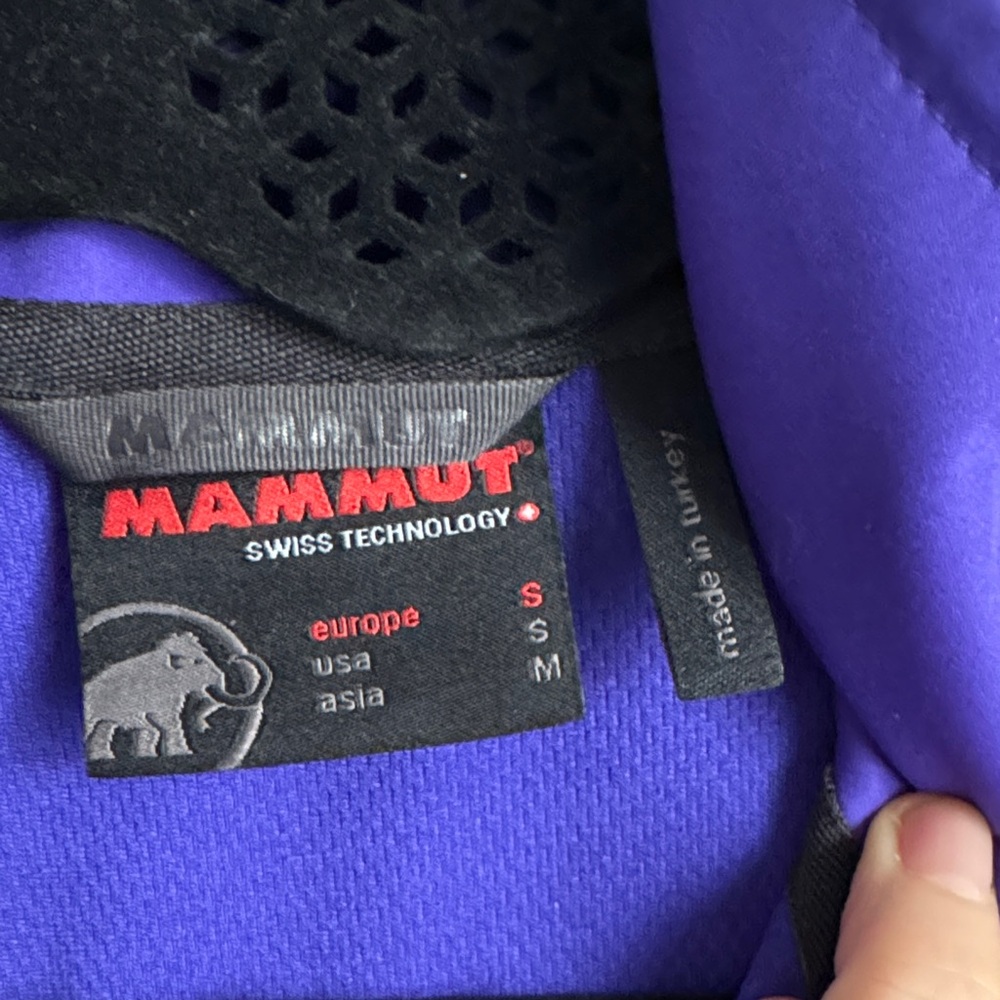 Mammut Deep Purple Softshell Jacket - image 2